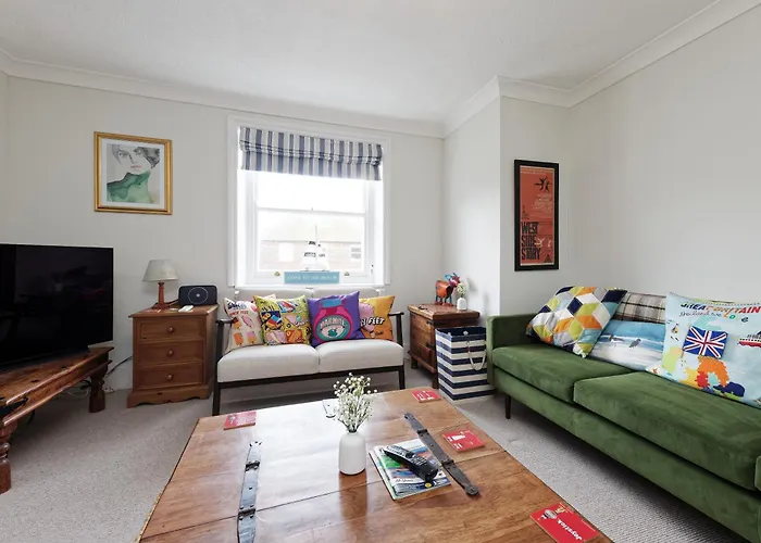 Viking Bay View 3 Bed Apartment