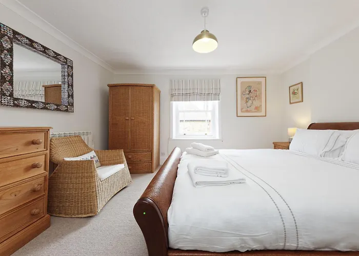 Viking Bay View 3 Bed Apartment