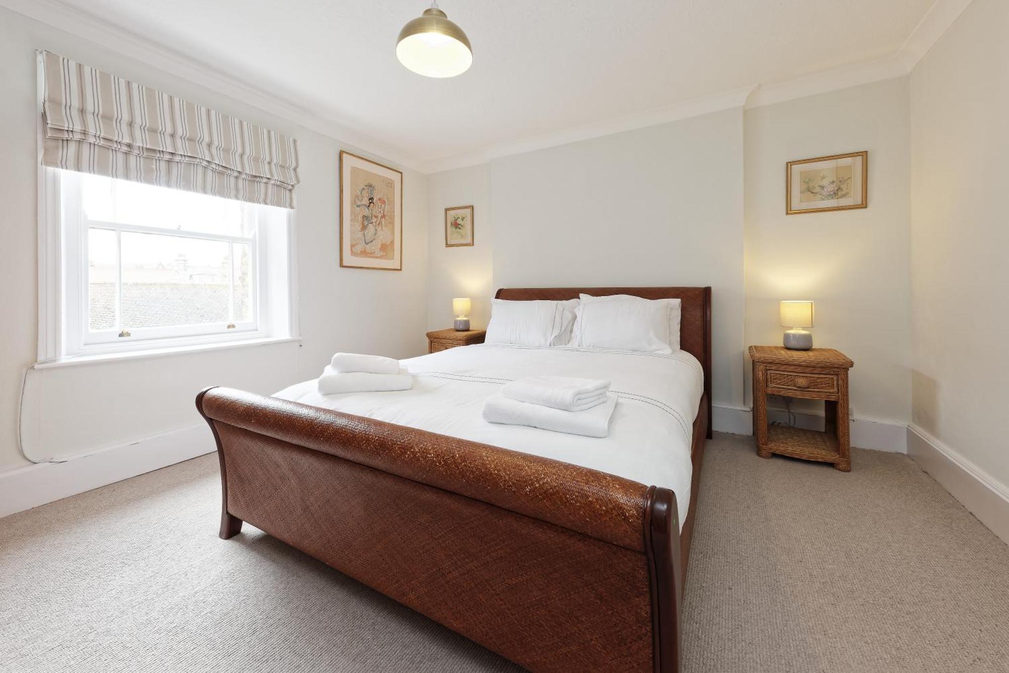 Viking Bay View 3 Bed Apartment *