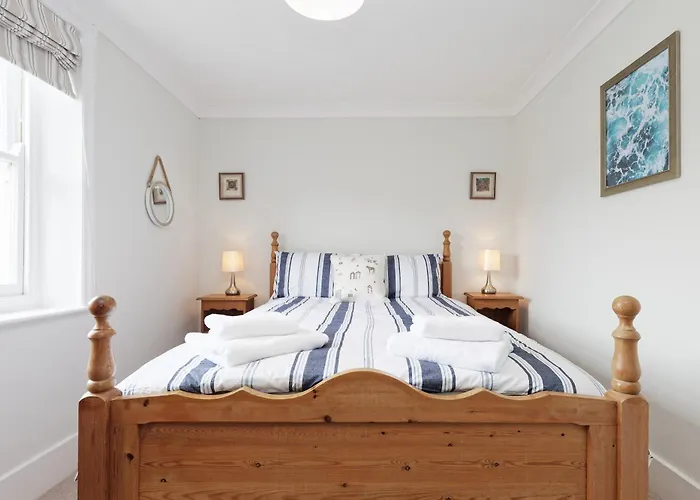 Viking Bay View 3 Bed Apartment